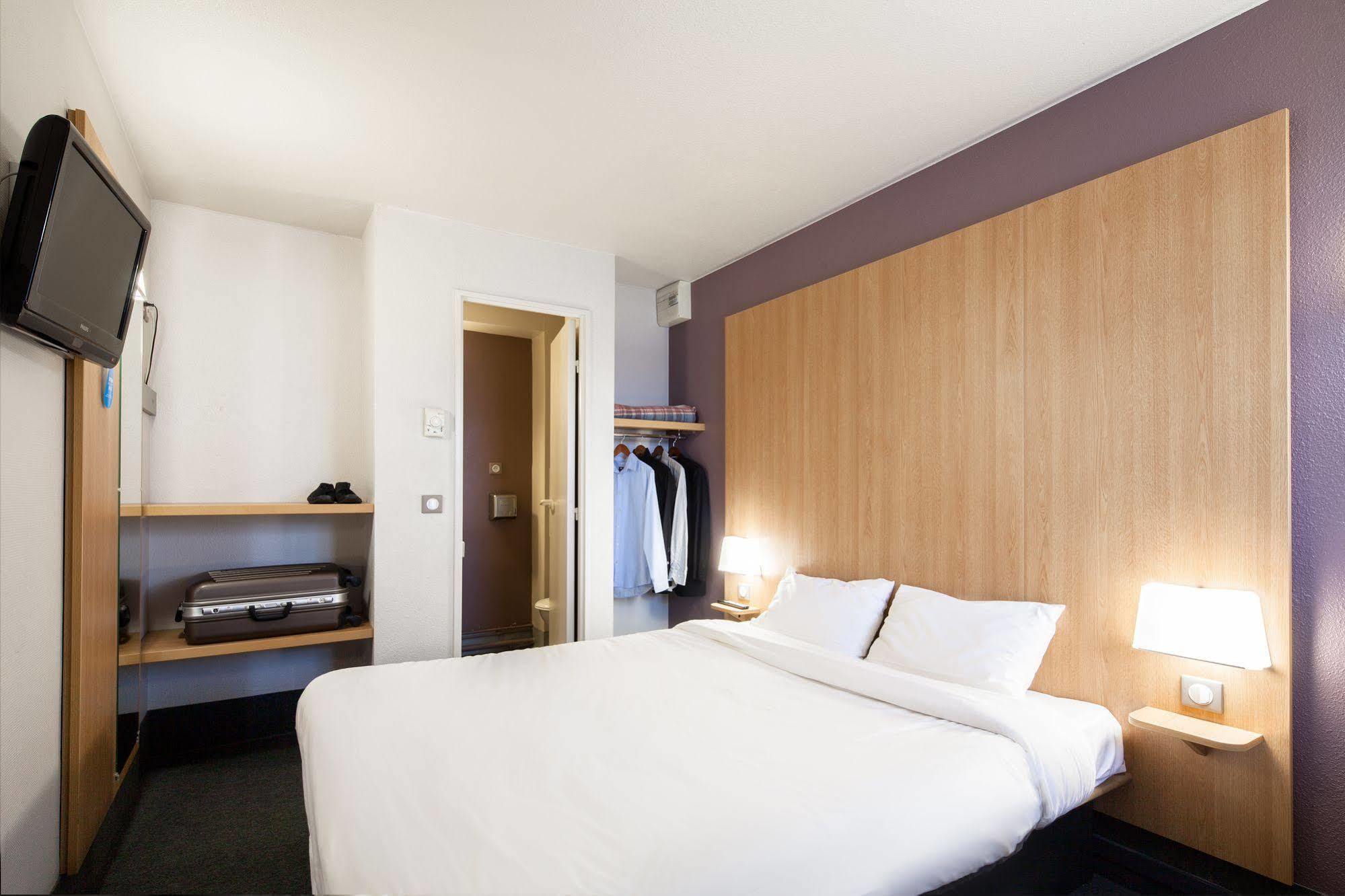 B&B HOTEL Amiens Longueau Exterior foto